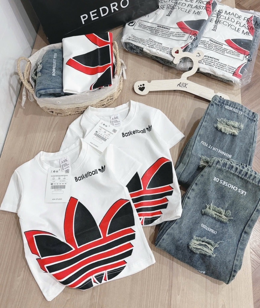 SET QUẦN JEAN BASKETBALL RÁCH BÉ TRAI
