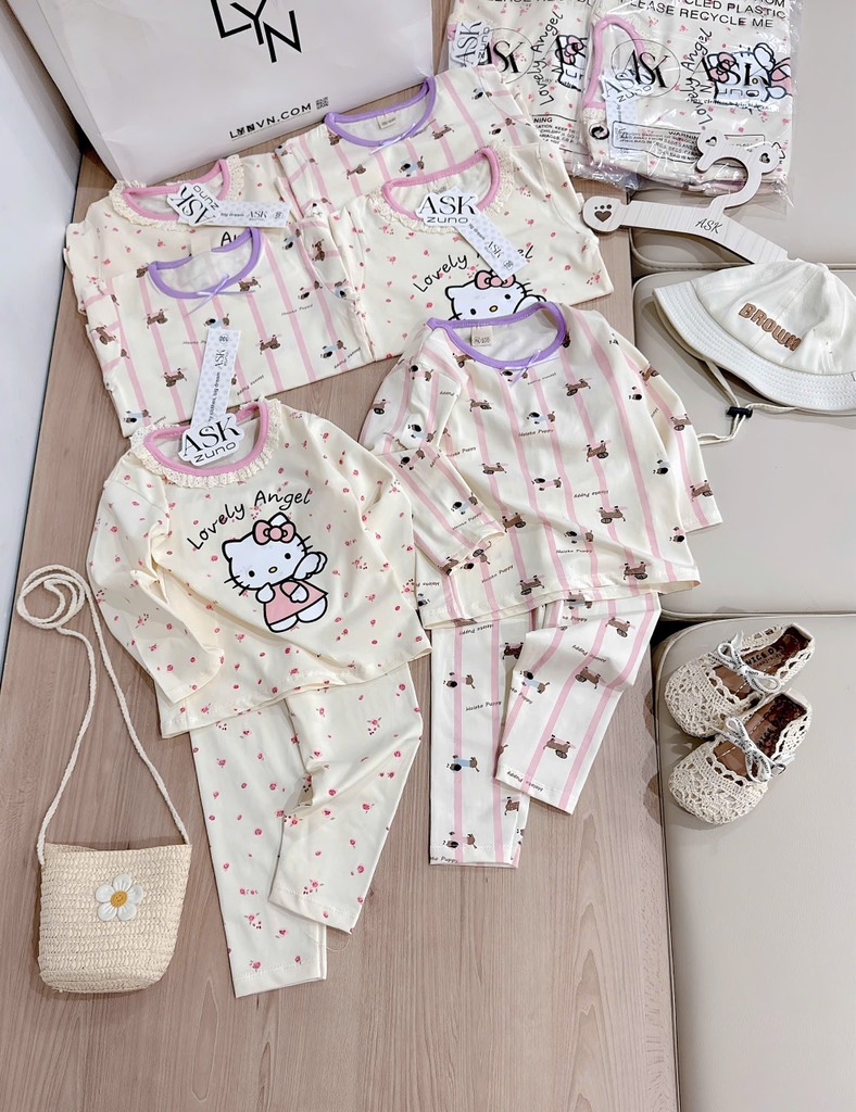 SET 2 BỘ KITTY BÉ GÁI