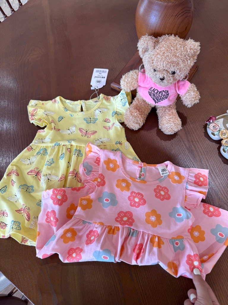 SET 2 VÁY BƯỚM HOA CÁNH TIÊN BÉ GÁI SẴN