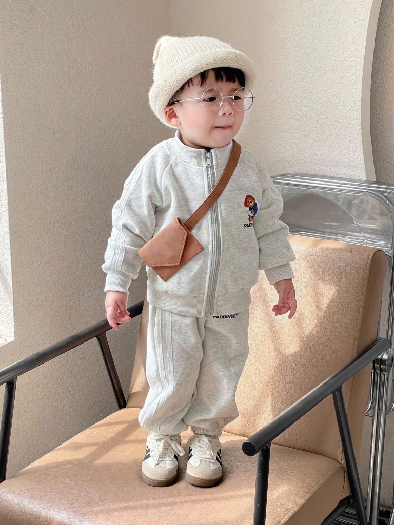 SET BỘ DÀI NỈ GẤU PADDINGTON ĐỎ XÁM BÉ TRAI