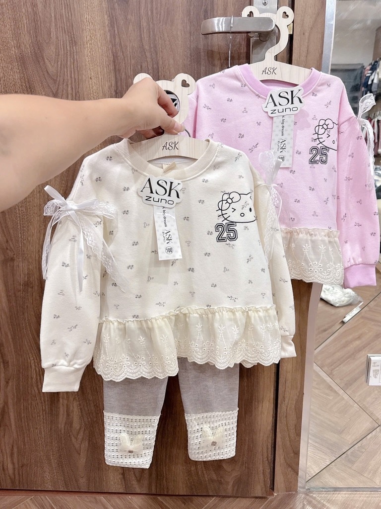 BỘ NỈ PHỐI REN BÉ GÁI