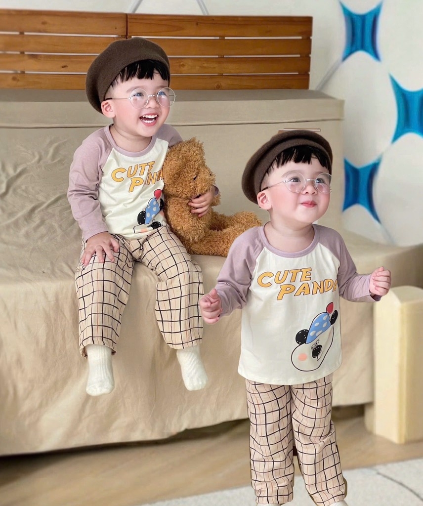 SET BỘ DÀI CUTE PANDA PHỐI QUẦN KẺ BÉ TRAI SẴN(XẢ 39k)