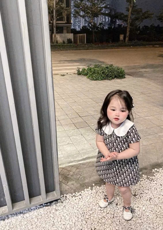 VÁY TIỂU THƠ ĐI Ò HOT HIT BÉ GÁI (XẢ 55k)