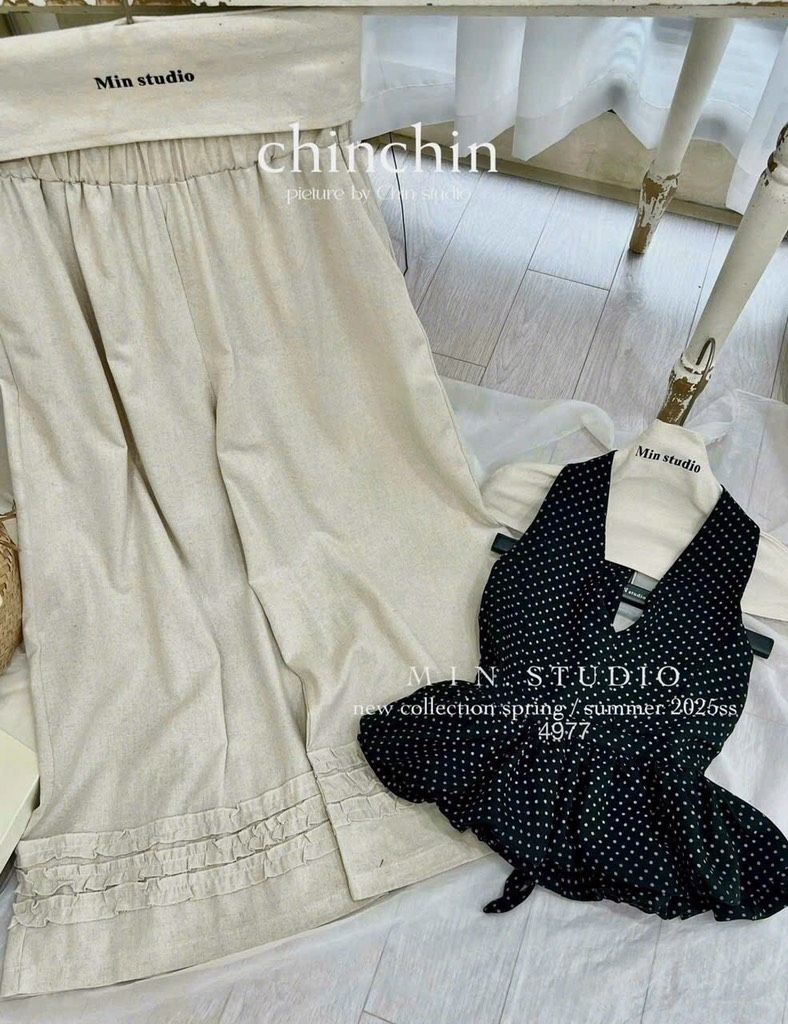 SET YẾM CỔ CHẤM BI THAN BỒNG KÈM QUẦN SUÔNG NỮ SẴN