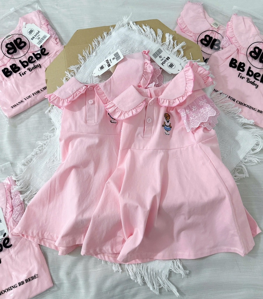 VÁY CỔ BÈO HỒNG THÊU GẤU BÉ GÁI SẴN (XẢ 55k)