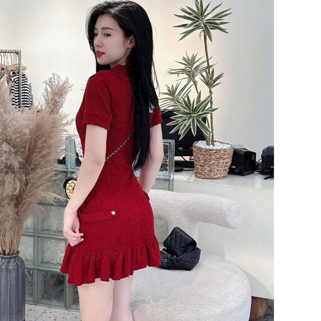 VÁY LEN NỮ THÊU NGỰA KÈM QUẦN LÓT TRONG THU ĐÔNG SẴN