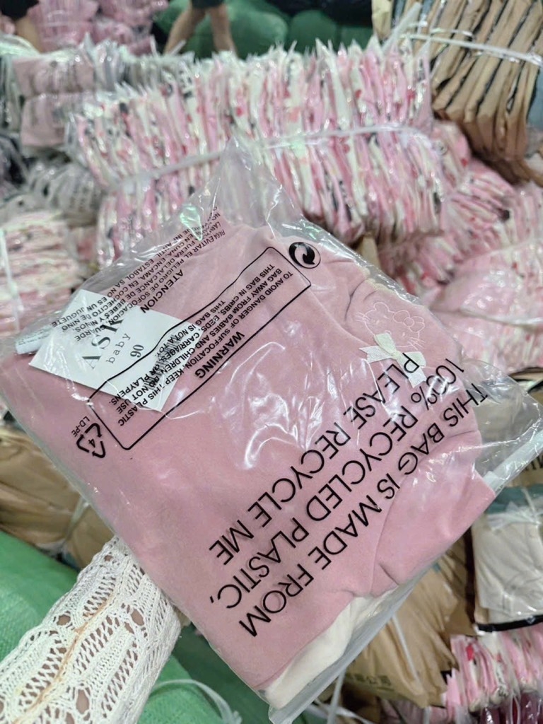 SET 2 ÁO MÈO GIỮ NHIỆT DÀI TAY CỔ BÈO HỒNG BE BÉ GÁI