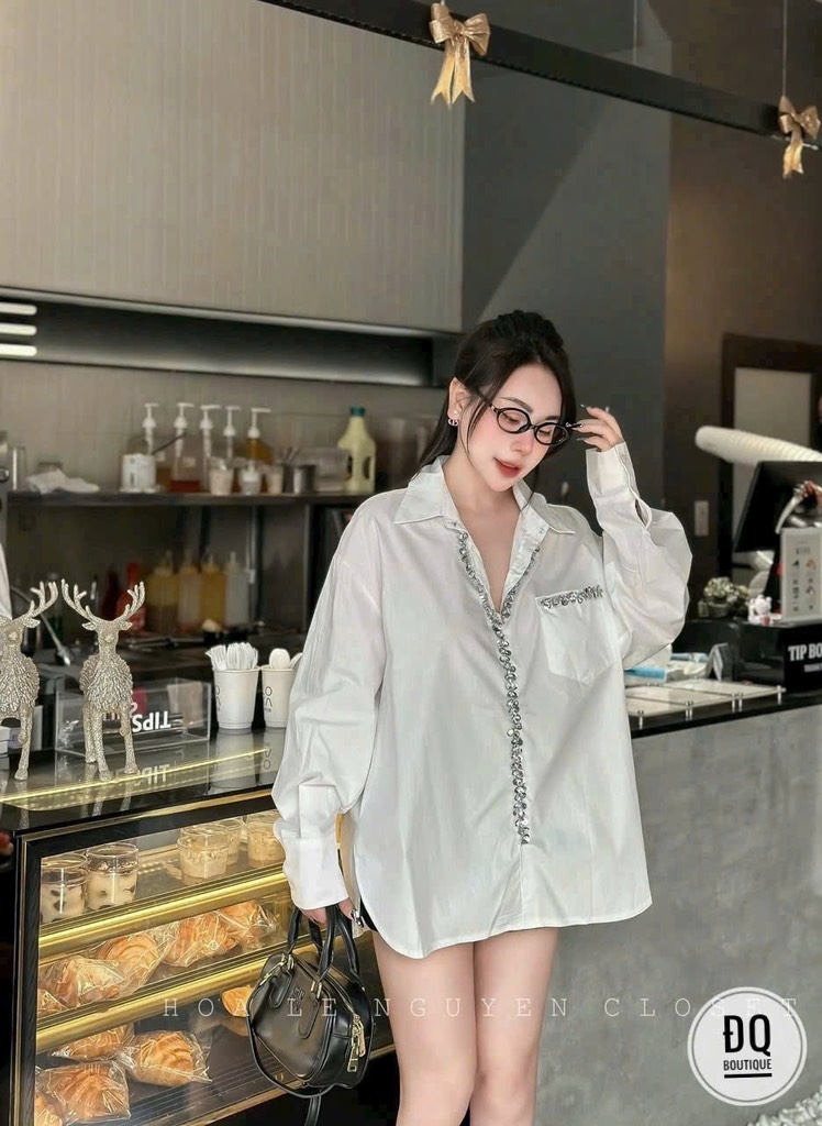 ÁO SƠ MI ĐÍNH ĐÁ FORM RỘNG NỮ