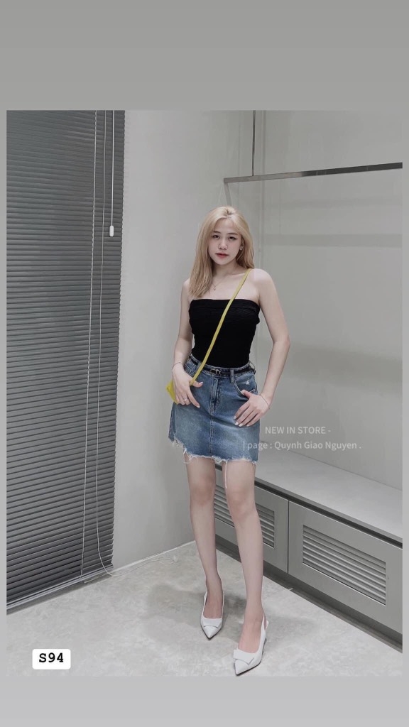 CHÂN VÁY JEAN NỮ RÁCH VIỀN SẴN- xả 70k