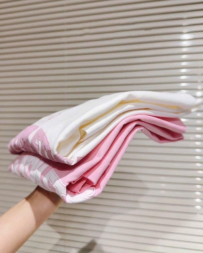 ÁO PHÔNG CỘC GAP HỒNG TRẮNG NỮ