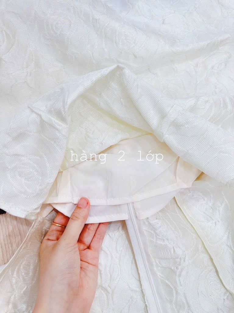 ÁO DÀI GẤM 2 LỚP MÀU KEM SẴN