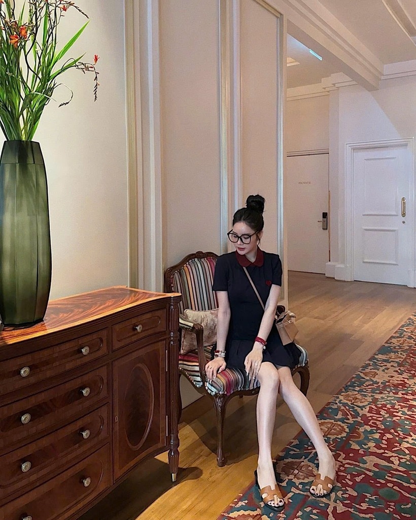 VÁY TIM THAN CỔ SEN PHỐI ĐỎ NỮ ( xả 89k )
