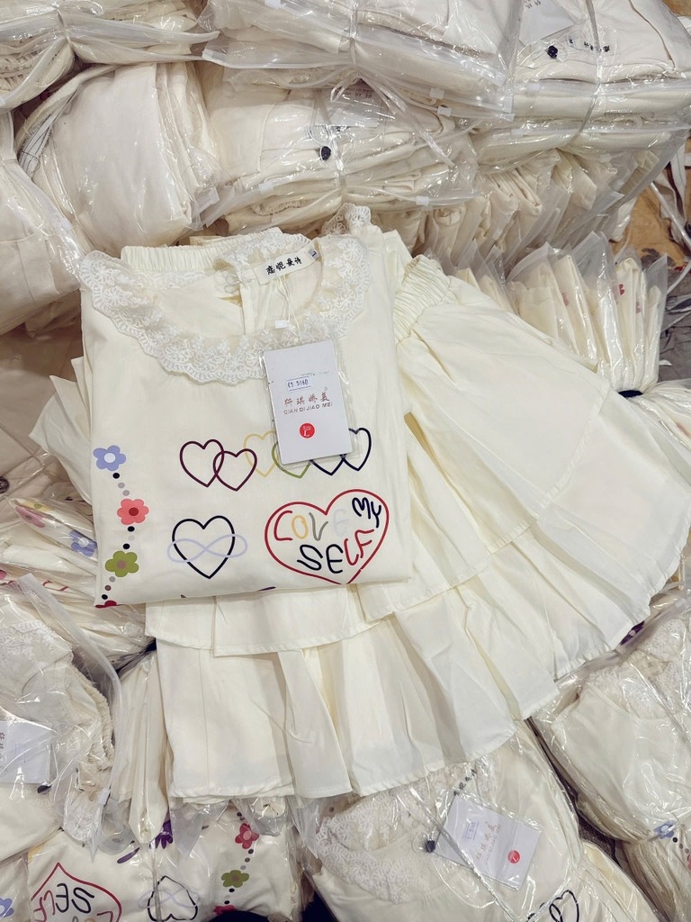 SET BÁNH BÈO TAY BỒNG MÀU BE NỮ