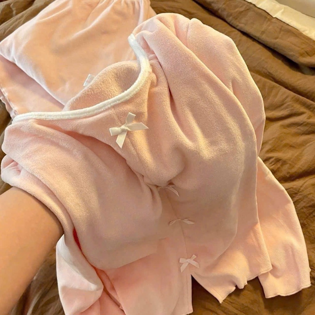 BỘ NGỦ DÀI CÚC NƠ HỒNG NỮ THU ĐÔNG
