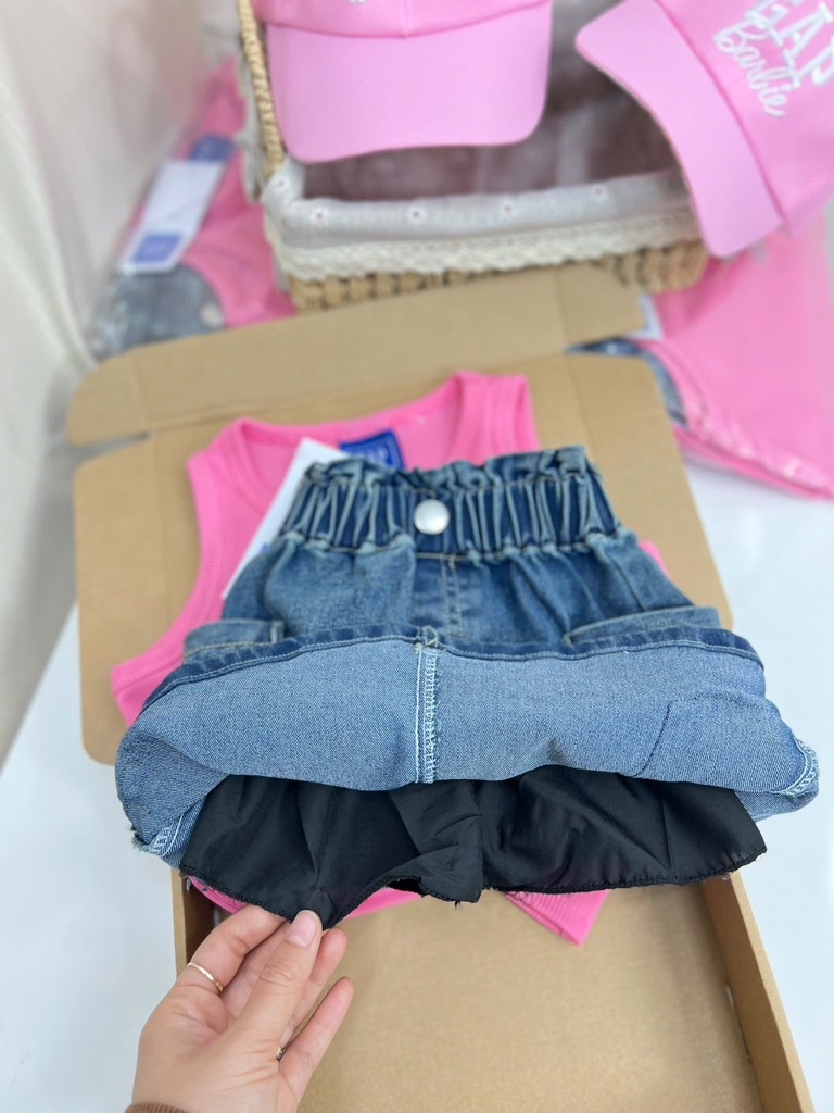 SET ÁO SÁT NÁCH GAP HỒNG CV BÒ KÈM MŨ BÉ GÁI SẴN(XẢ 70k)