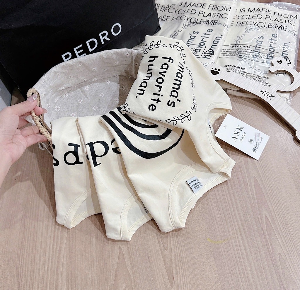 SET 4 ÁO PHÔNG CỘC TAY LOVED HAPPY MÀU BE BÉ TRAI BÉ GÁI SẴN (SALE 89k )