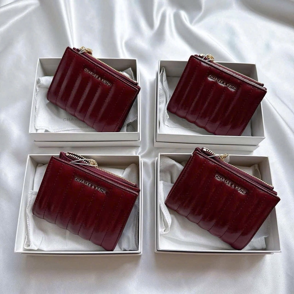 PHỤ KIỆN - VÍ CHARLES & KEITH NỮ ĐỎ