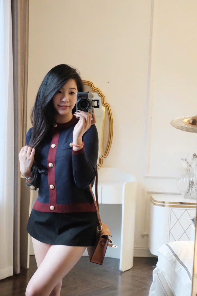 ÁO LEN CDG PHỐI MÀU THAN VIỀN ĐỎ NỮ THU ĐÔNG