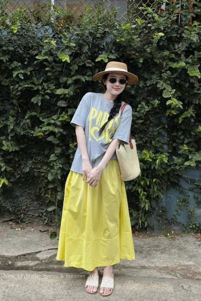 SET ÁO COTTON XÁM PARIS LOVE CHÂN VÁY VÀNG NỮ
