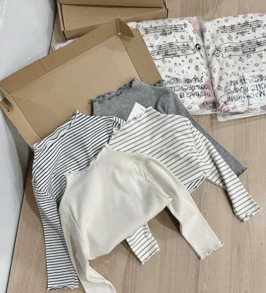 SET 4 ÁO ZIP GIỮ NHIỆT DÀI TAY BÉ GÁI