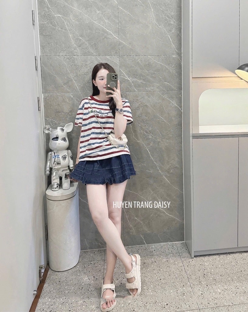 ÁO PHÔNG KẺ NGANG ĐỎ XANH NỮ SẴN