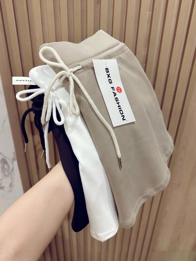 CHÂN VÁY UMI NGẮN SIÊU XINH NỮ SẴN(XẢ 49k)