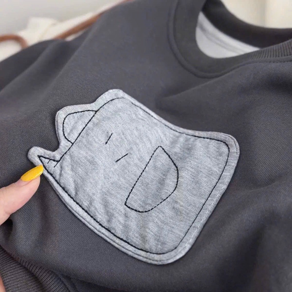 SET BỘ DÀI NỈ ĐANH THÊU HOẠ TIẾT KÈM QUẦN KẺ BÉ TRAI