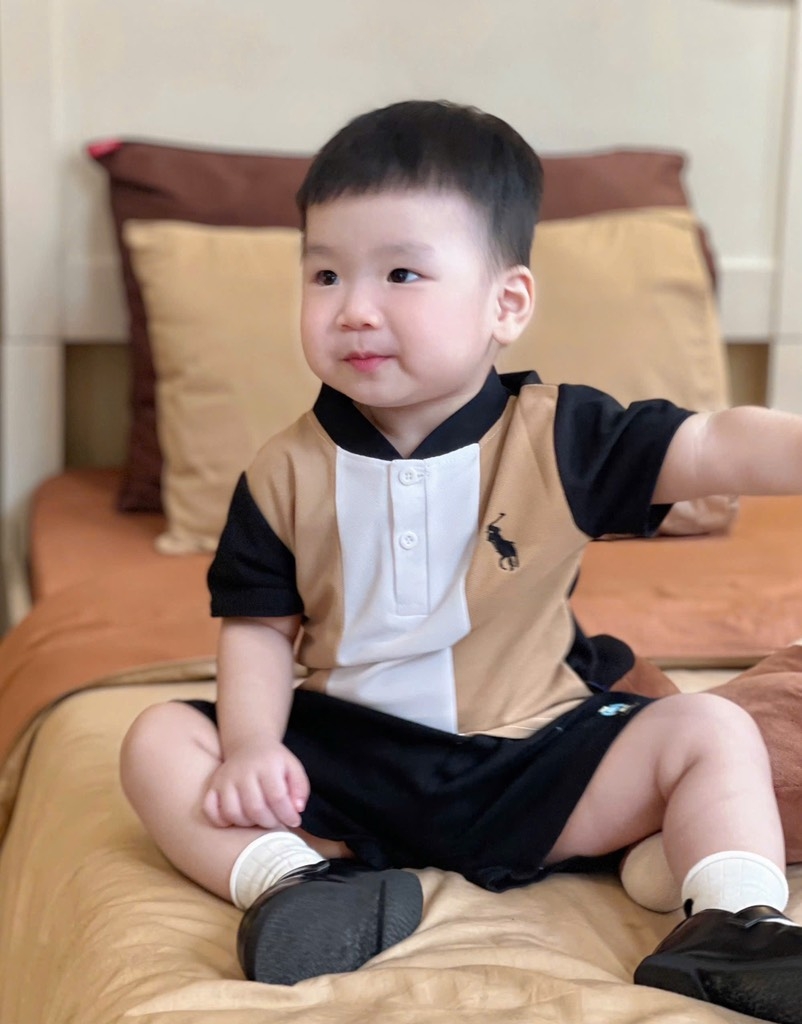 SET 2 ÁO POLO THÊU NGỰC PHỐI MÀU BÉ TRAI SẴN (XẢ 49k)
