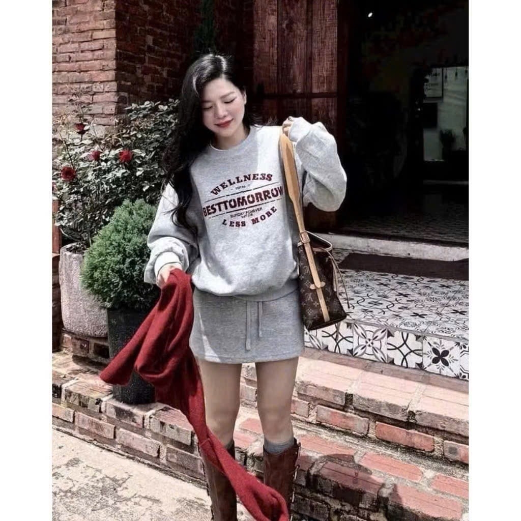 SET CHÂN VÁY UMI XÁM KÈM KHĂN ĐỎ NỮ THU ĐÔNG SẴN