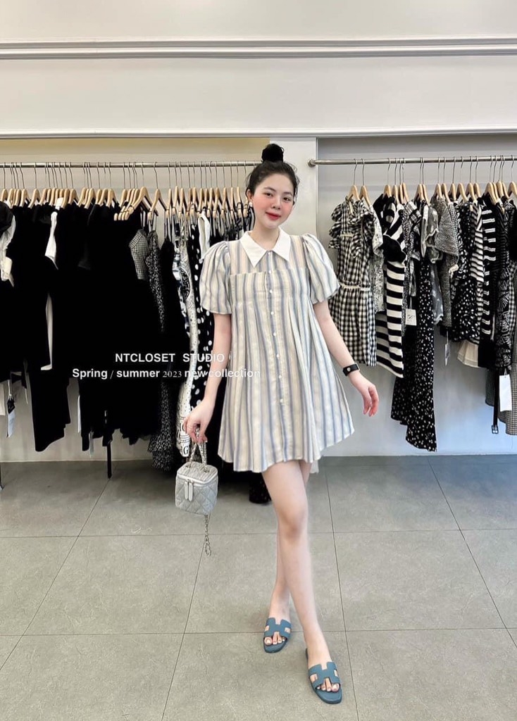VÁY KẺ LI NGỰC PHỐI CỔ DÁNG XUÔNG NỮ SẴN