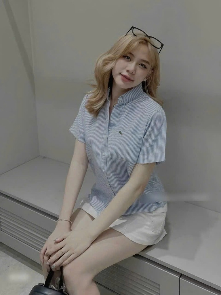 ÁO SƠ MI CÁ SẤU CỘC TAY NỮ SẴN