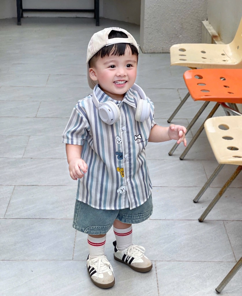 SET ÁO SƠ MI CỘC TAY KẺ KÈM QUẦN BÒ BÉ TRAI