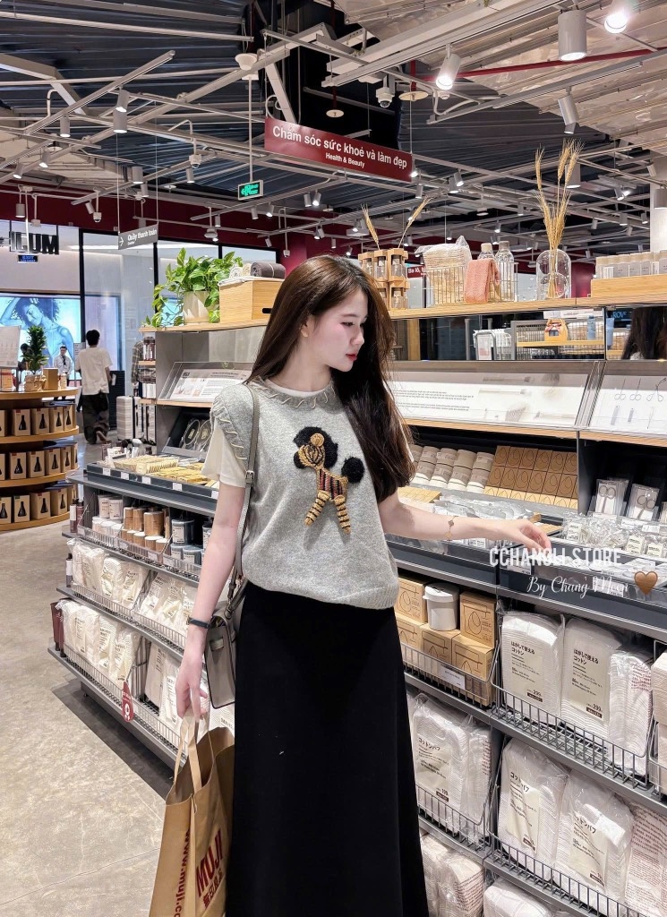 BÁN SET + LẺ ÁO LEN ÁO PHÔNG CVAY ĐÍNH NGỰA QC NỮ THU ĐÔNG