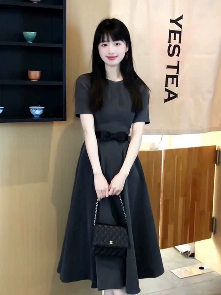 VÁY XOÈ LI DỌC CÓ NƠ MÀU XÁM NỮ (SALE 149k)