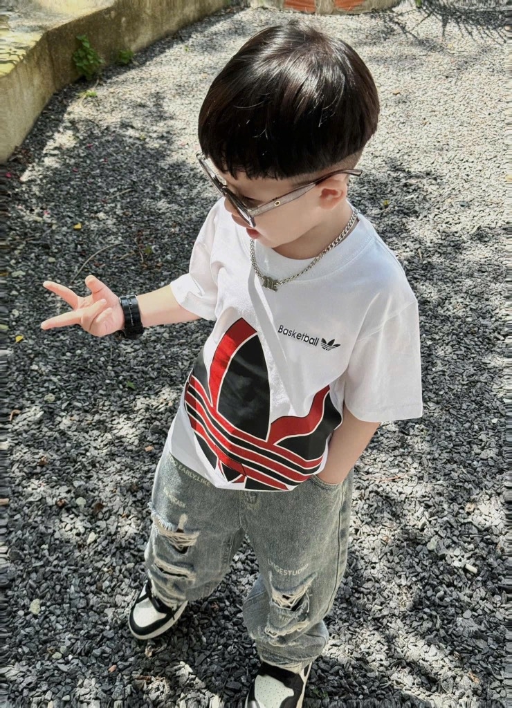 SET QUẦN JEAN BASKETBALL RÁCH BÉ TRAI
