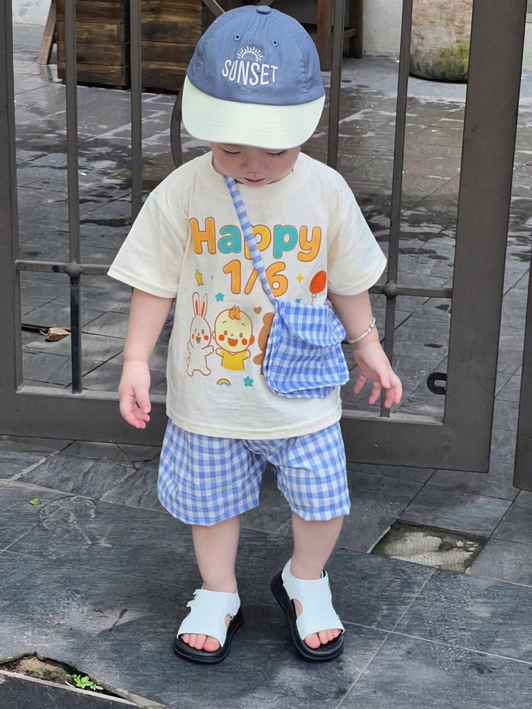 SÉT HAPPY 1/6 CHO BÉ TRAI BÉ GÁI MIX QUẦN CARO KÈM TÚI ĐEO CHÉO 3CT SẴN