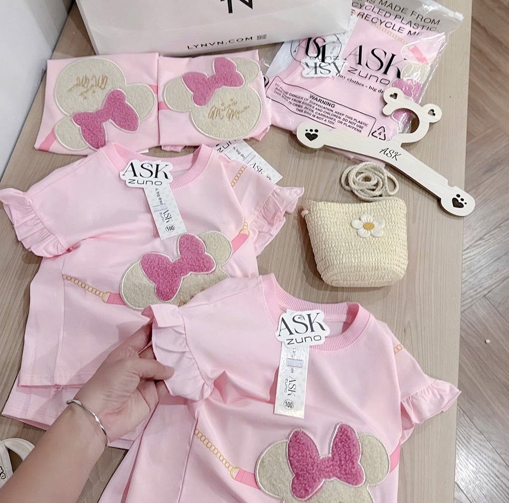 SÉT BỘ MINNIE THÊU ĐÁP LÔNG NỔI BÉ GÁI