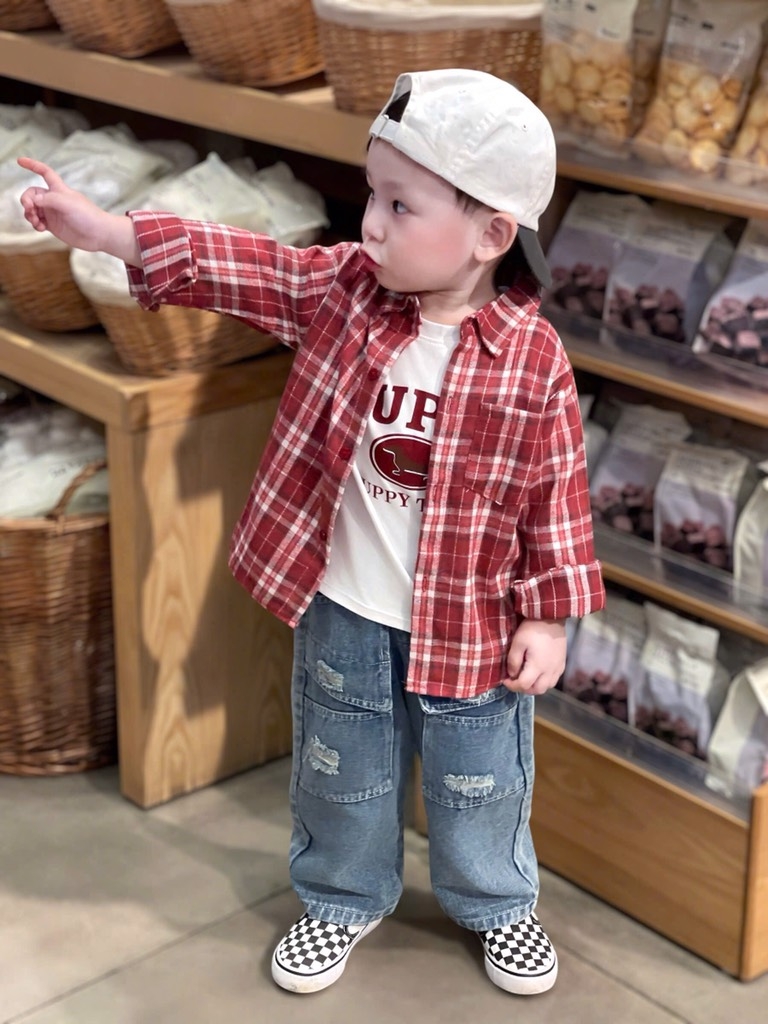 SET DÀI ÁO PHÔNG QUẦN BÒ KÈM SƠ MI KẺ ĐỎ BÉ TRAI