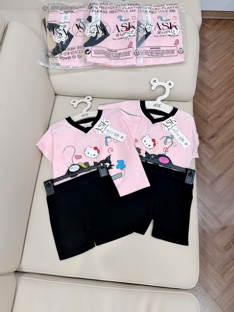 SET MÈO KITTY KUROMI BÉ GÁI SẴN(SALE 49k)