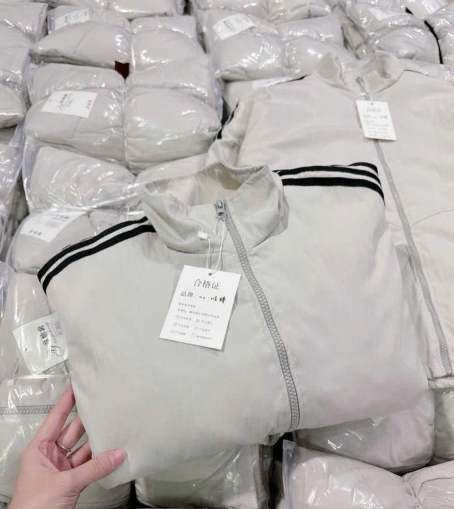 ÁO PHAO TRẦN MÀU GHI SÁNG NỮ THU ĐÔNG