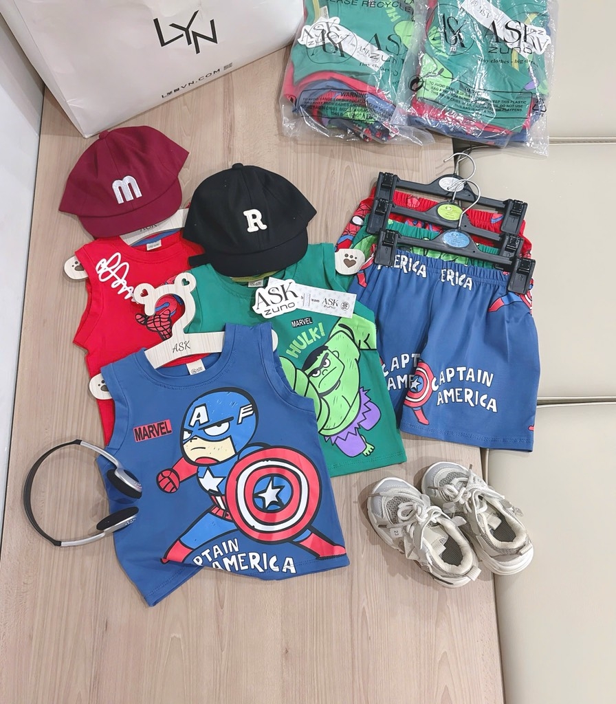 SET 3 BỘ NHỆN - CAPTION - HULK BÉ TRAI SẴN