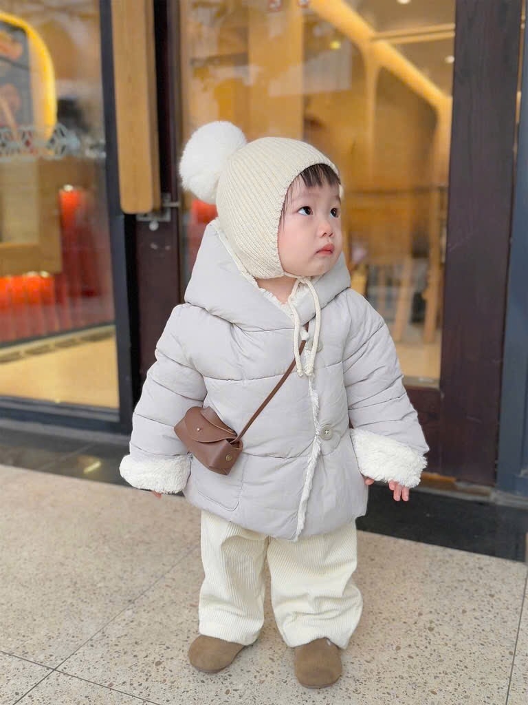 ÁO PHAO MŨ LÓT LÔNG DƯ XỊN DÀI TAY BÉ TRAI BÉ GÁI SẴN