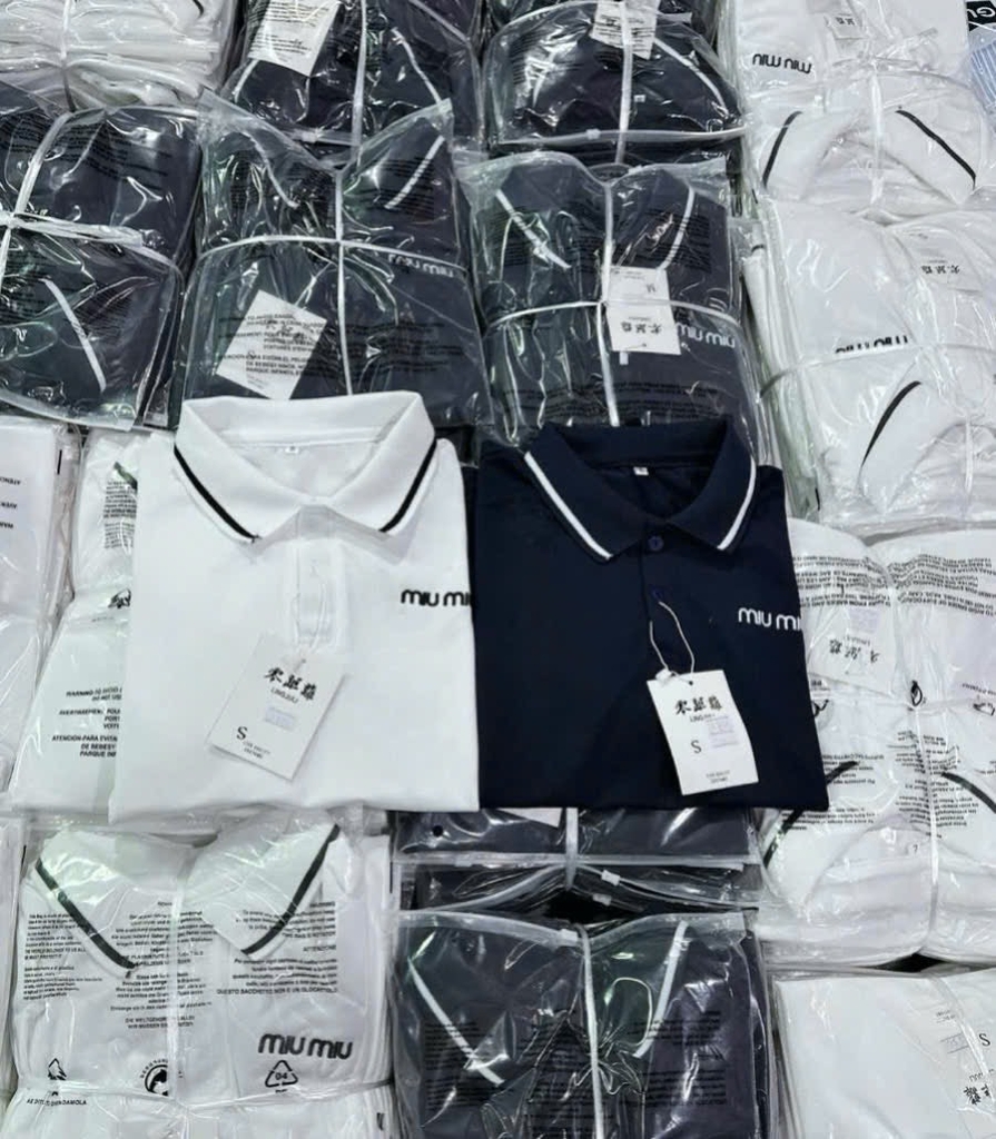 ÁO POLO THÊU MIU MIU CỰC XINH NỮ SẴN( Xả 50k)