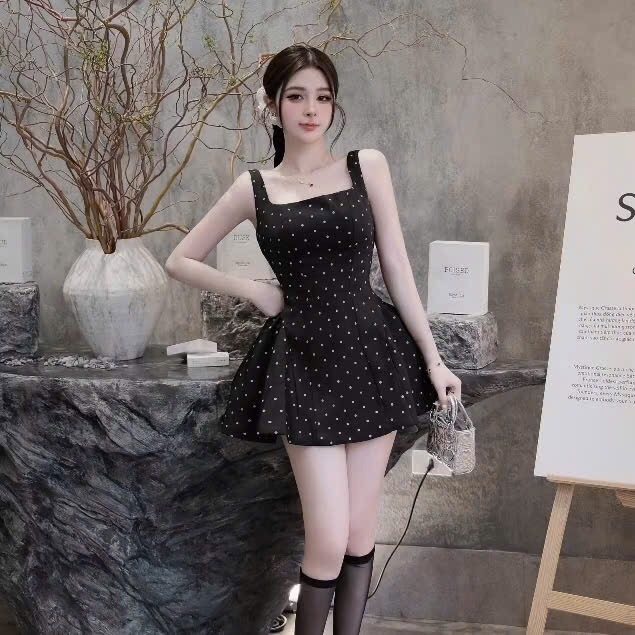 VÁY HAI DÂY CHẤM BI NỮ SẴN(SALE 115k)