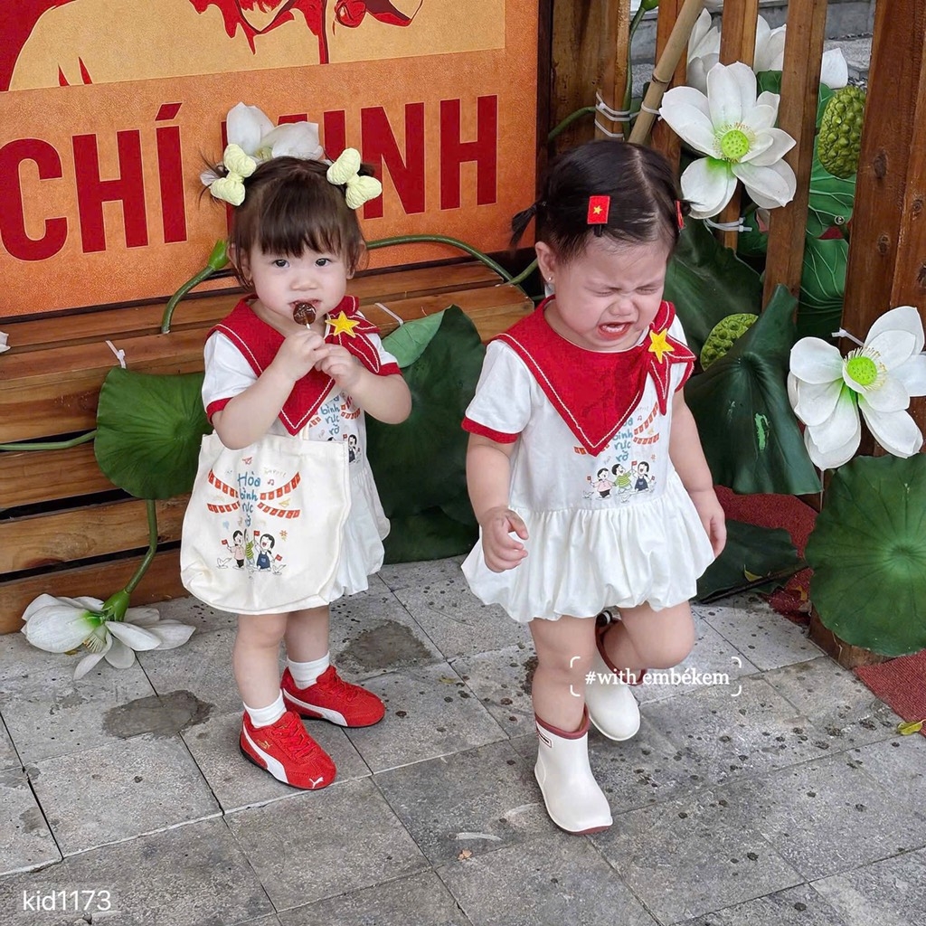 SET HOÀ HÌNH RỰC RỠ ĐỎ TRẮNG BÉ TRAI BÉ GÁI