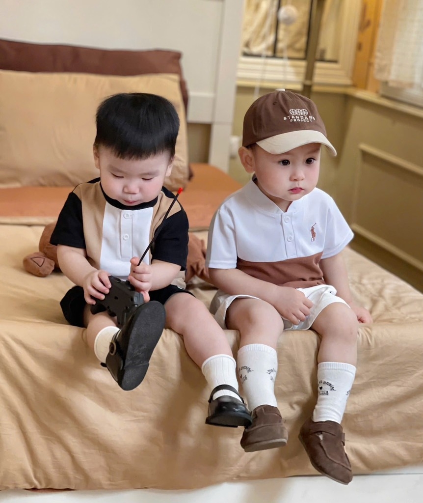 SET 2 ÁO POLO THÊU NGỰC PHỐI MÀU BÉ TRAI SẴN (XẢ 49k)