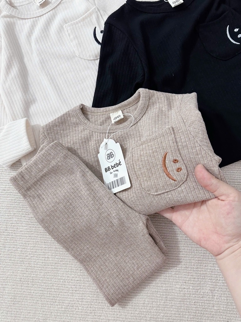 SET BỘ BÉ TRAI TÚI MẶT CƯỜI 2 MÀU SẴN