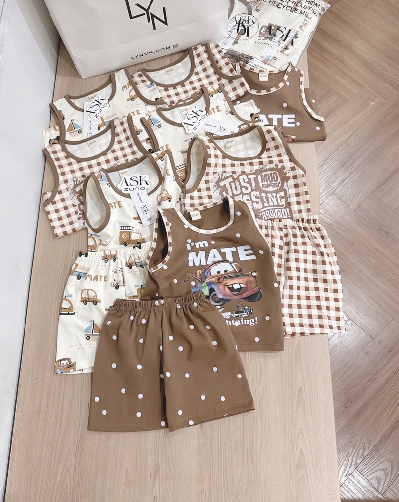 SET BỘ BA LỖ Ô TÔ TONE NÂU BÉ TRAI