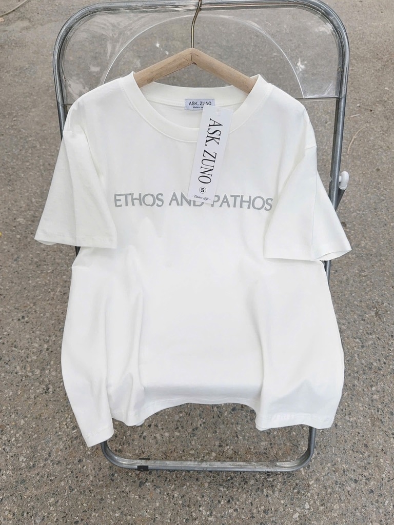 ÁO PHÔNG TRẮNG CHỮ ETHOS AND PATHOS NỮ