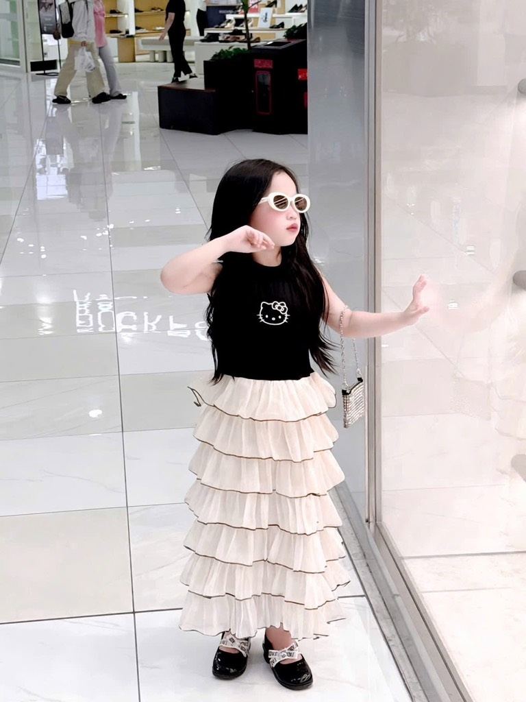 SET VÁY TẦNG BÉ GÁI
